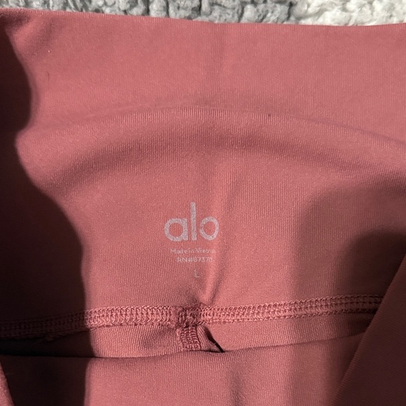 ALO Yoga Burgundy Ribbed Leggings - Picture 3 of 4
